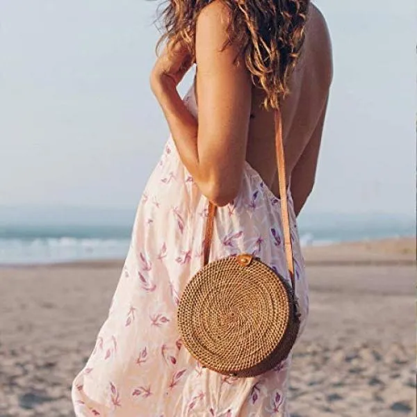 2019 Handwoven Fashion Round Rattan Crossbody Bag with Leather Straps