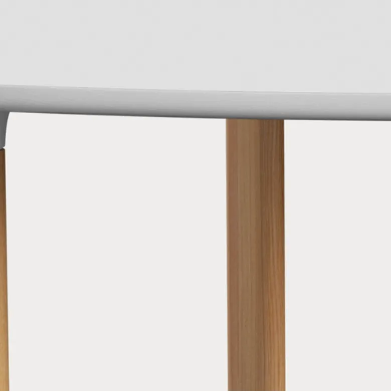 Analogue Dining table des. Jaime Hayon - White / Oak - made by Fritz Hansen
