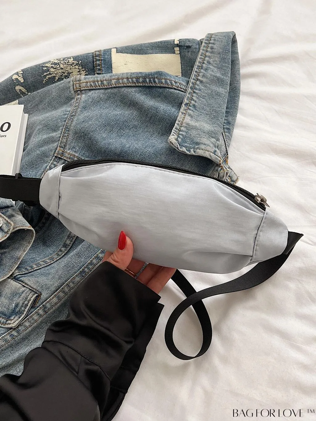 BagForLove - Stylish & Practical Medium Zipper Waist Bag for Outdoor Sports - Minimalist Design