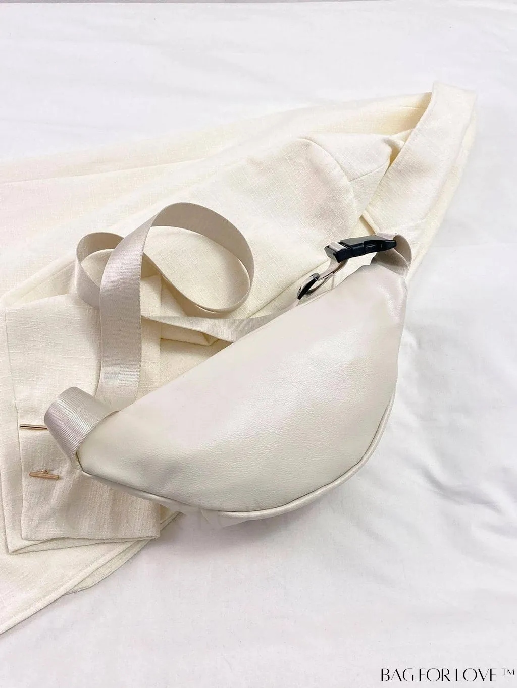 BagForLove - Stylish and Flexible Womens Multi-functional Shoulder, Waist and Chest Bag