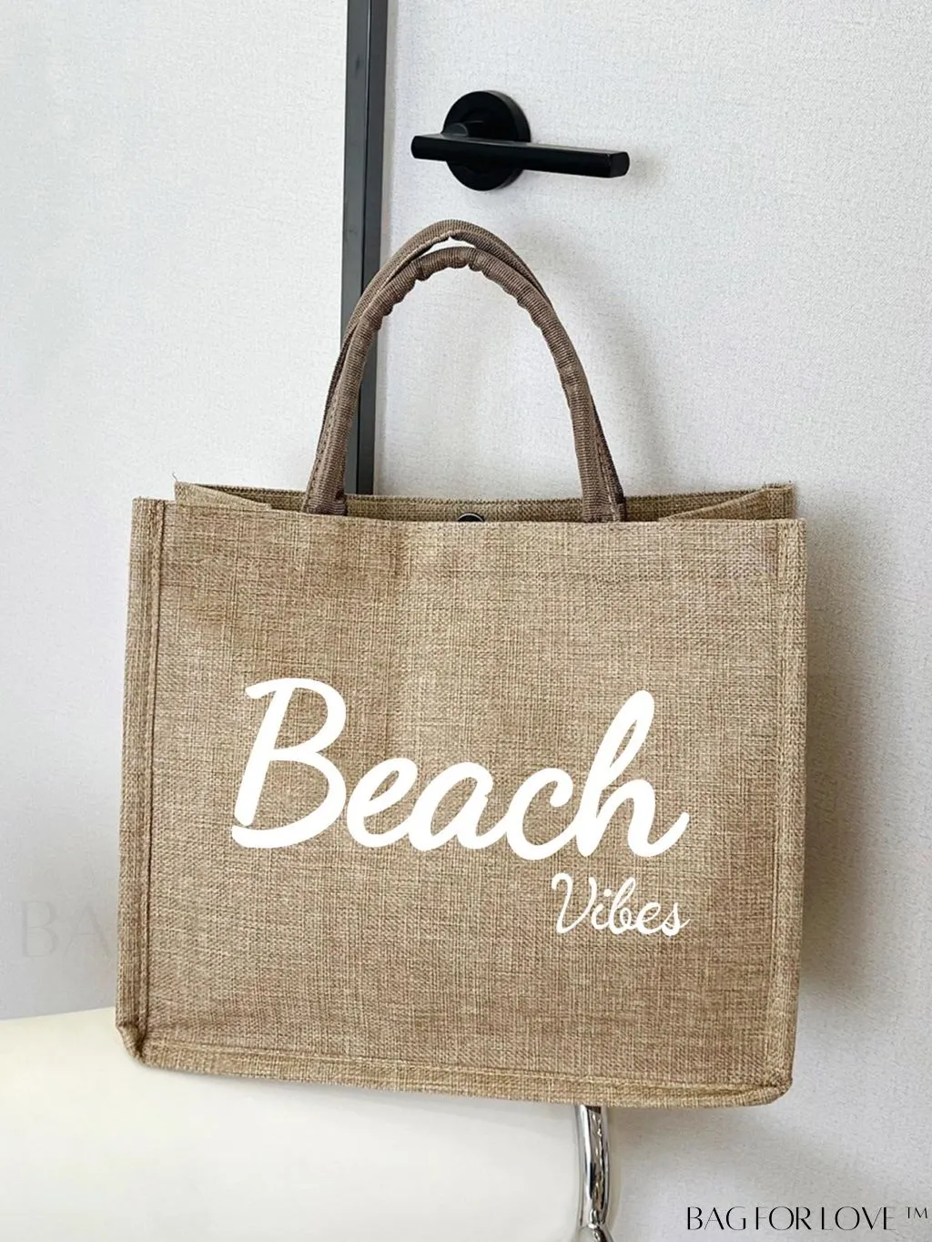 BagForLove - Stylish Woven Straw Beach Bag: Graphic Design, Large Capacity, Ideal for Womens Swim, Shopping, and Travel