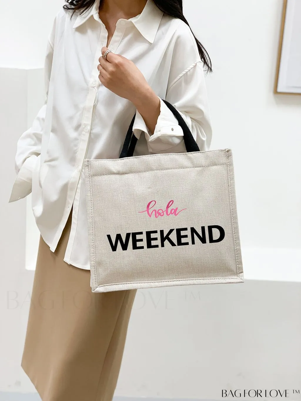 BagForLove - Stylish Woven Straw Beach Bag: Graphic Design, Large Capacity, Ideal for Womens Swim, Shopping, and Travel