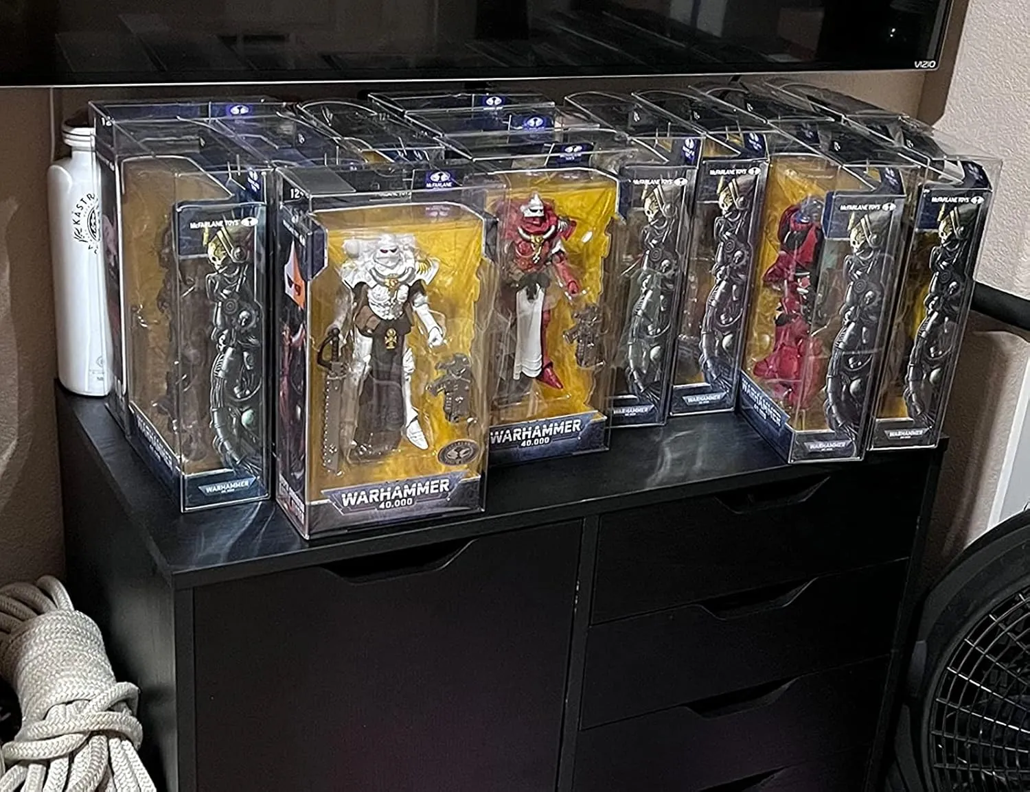 EVORETRO Action Figure Display Case Protector for McFarlane Dc Multiverse 7 in Figures, Warhammer 40k - 10 Pack - Thick 0.40mm Acid-Free PET Plastic, Sturdy, Ultra-Clear, Will Last for Years to Come