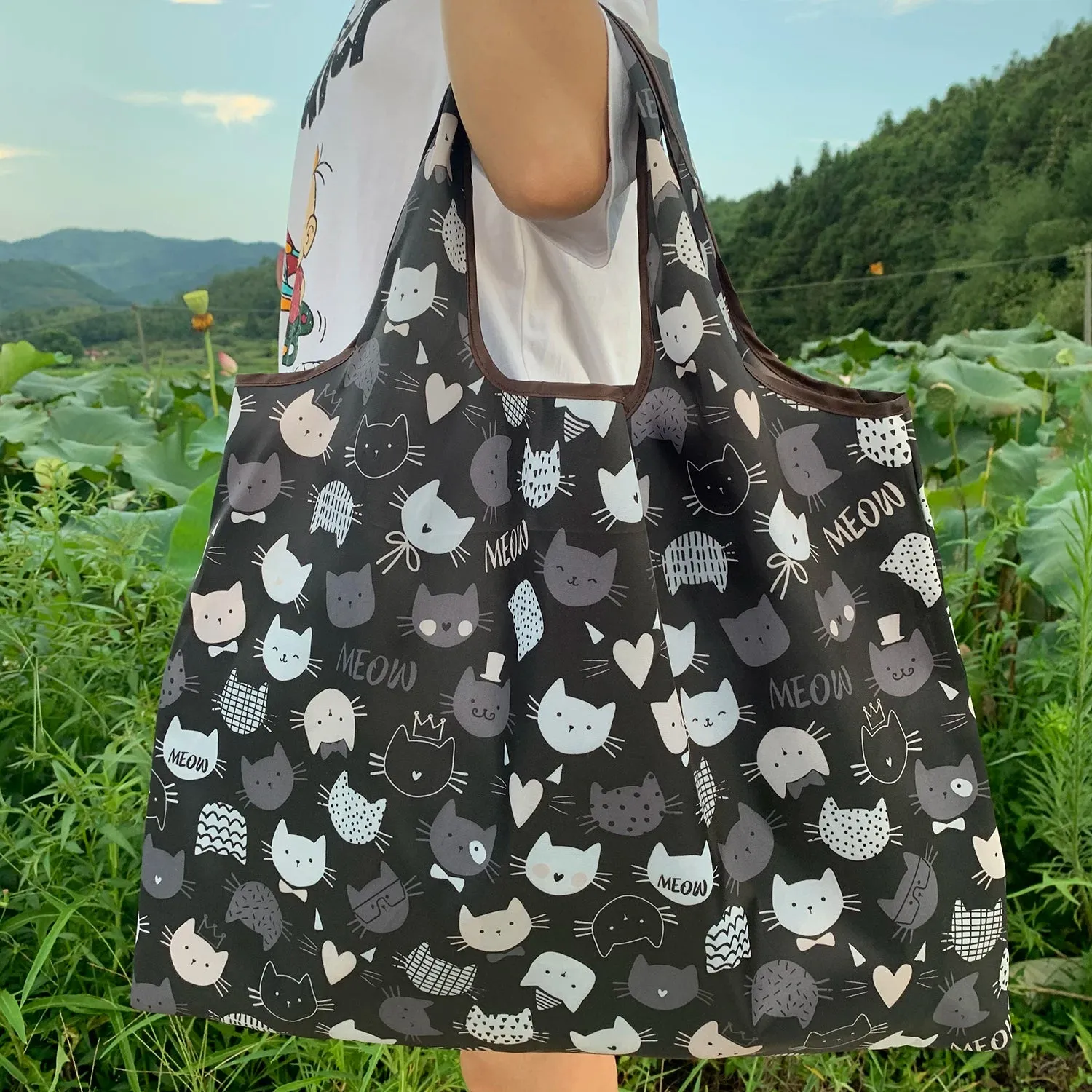 Foldable Reusable Shopping Bags – Large Size, Eco-Friendly Nylon Tote for Women