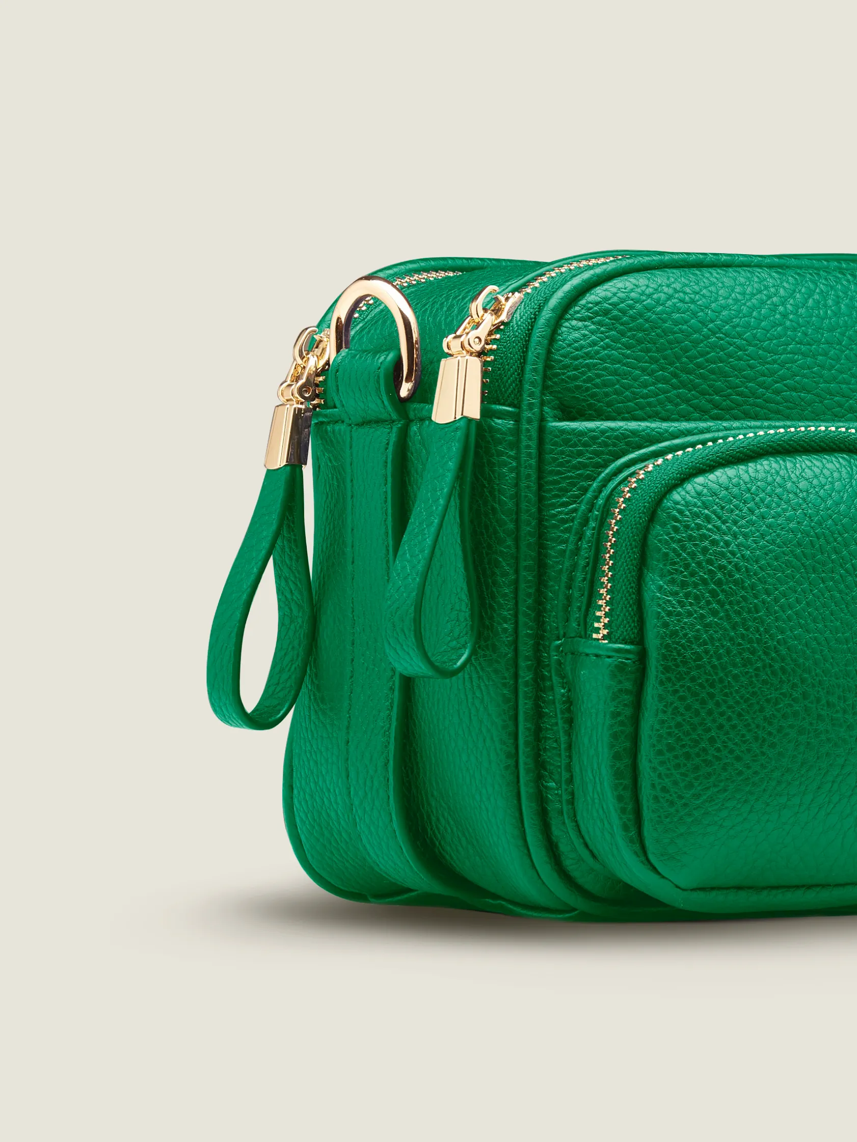 Functional Multi Pocketed Sling