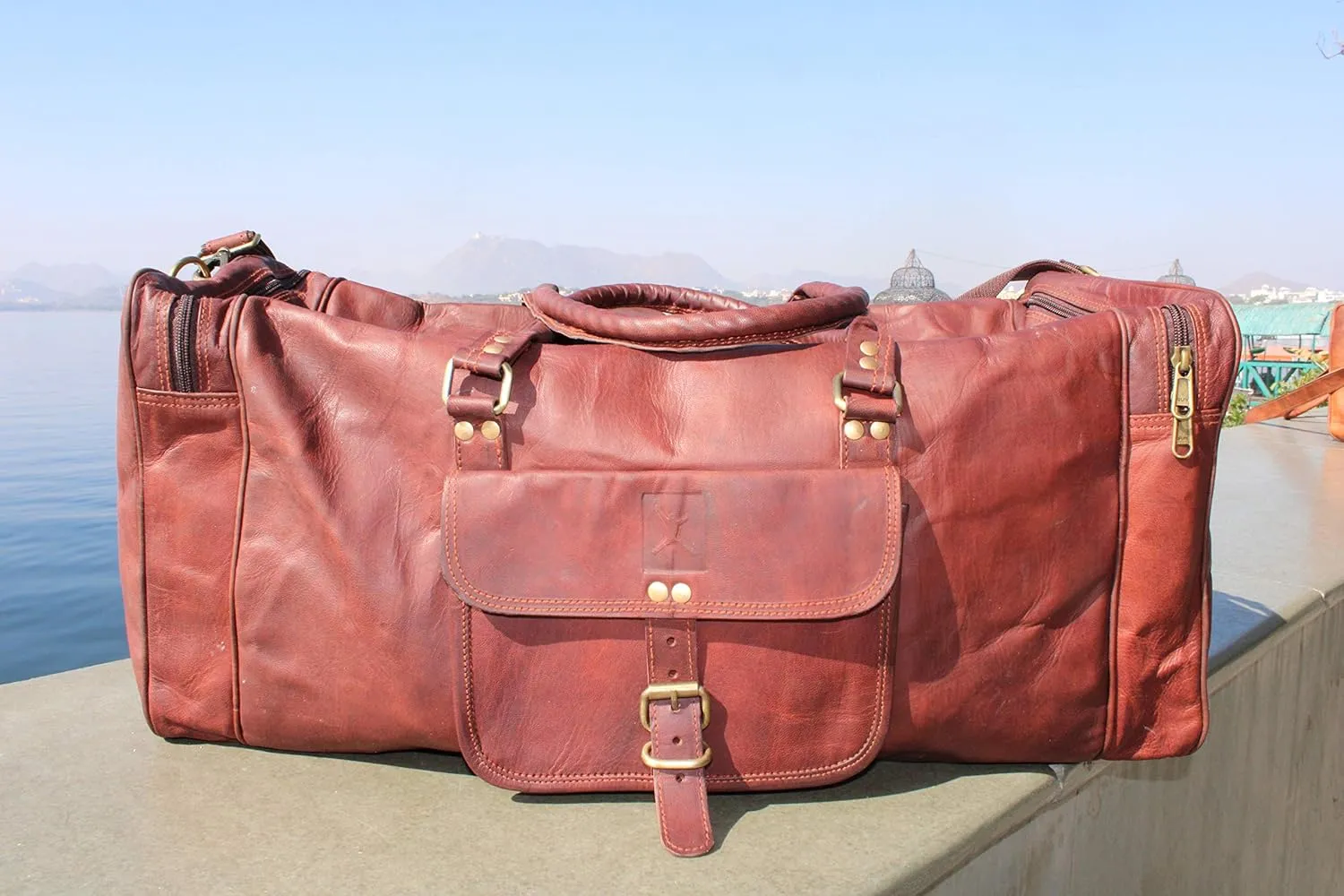 GifteQ Genuine Leather Brown Vintage Luggage Unisex Duffle Travel Bag for Men/Boys/Girls/Women (Chocolote Brown, 26 inch)