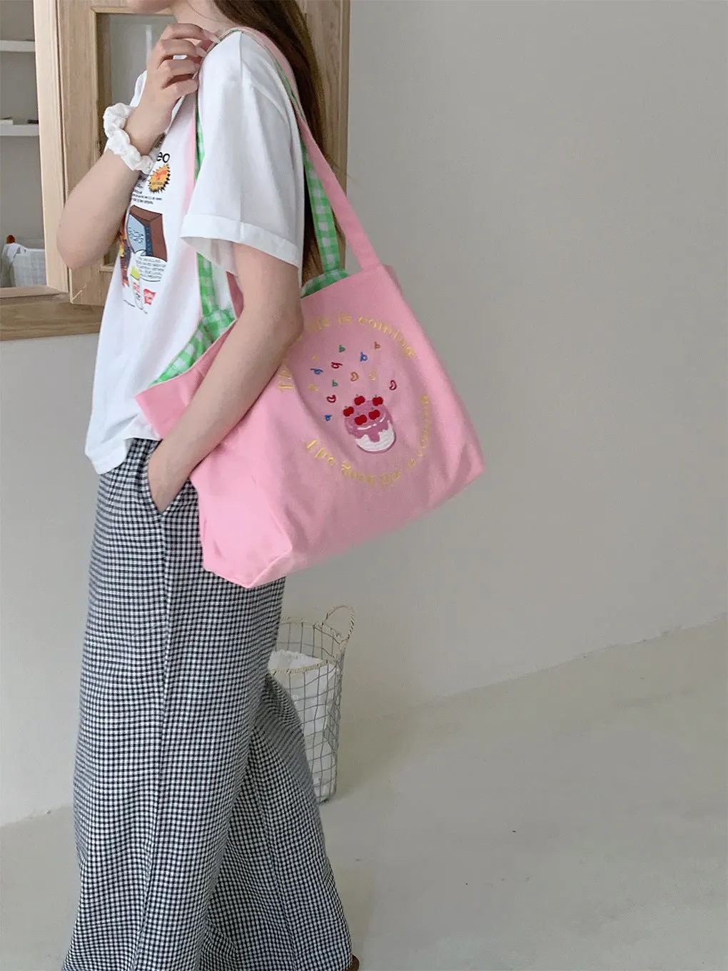 GOOSUDU Large Capacity Totes Positive and Negative Double-Sided Striped Shoulder Bag Textured Embroidered College Student Canvas Bag Female Commuter Bag