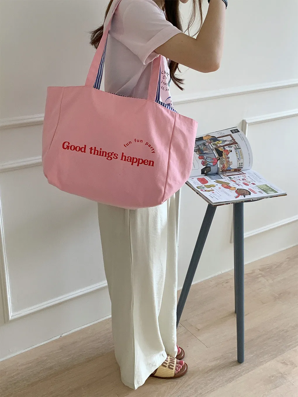 GOOSUDU Large Capacity Totes Positive and Negative Double-Sided Striped Shoulder Bag Textured Embroidered College Student Canvas Bag Female Commuter Bag