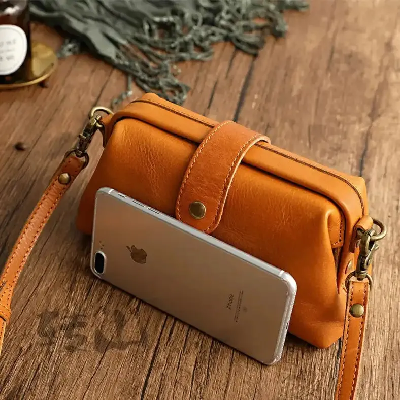 Handmade Retro Leather Shoulder Bag