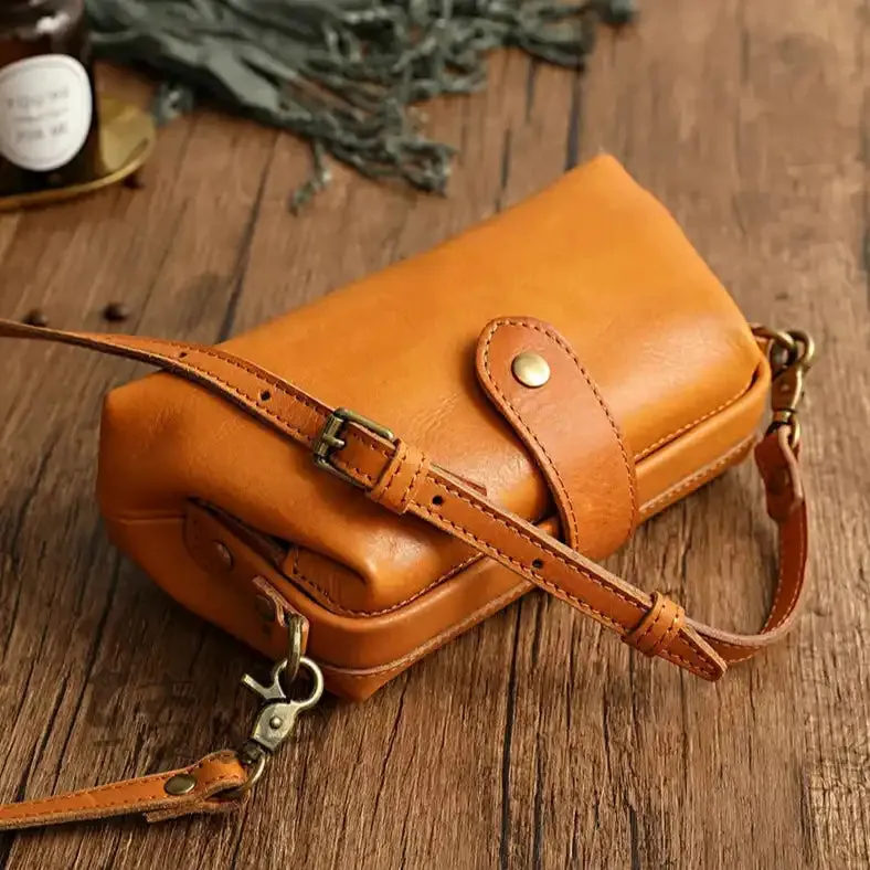 Handmade Retro Leather Shoulder Bag