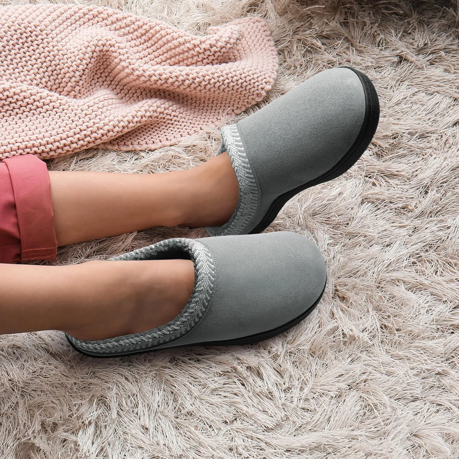 HOMETRUE Womens Slippers Fuzzy House Slippers Indoor Non-slip Warm Fluffy Plush Slippers for Women