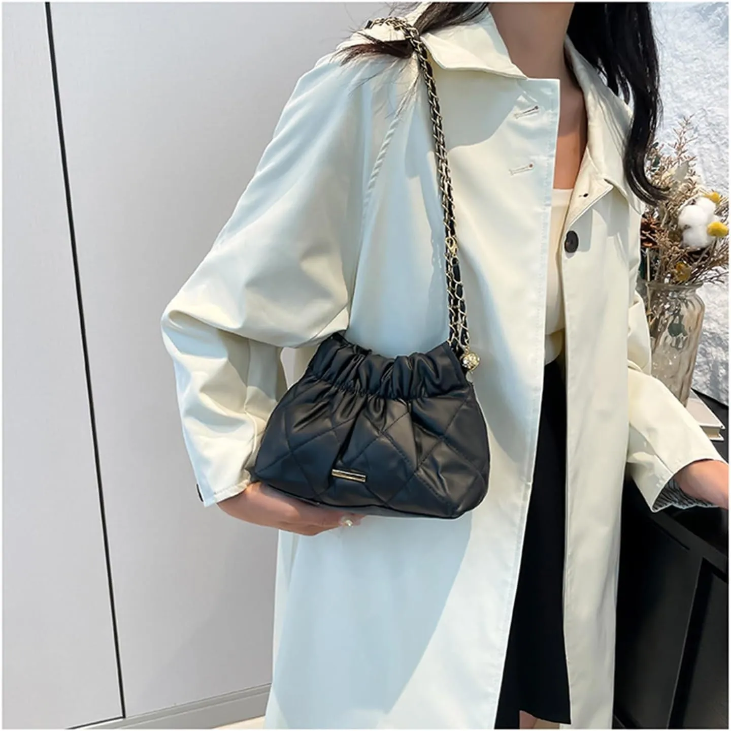 Lady pleated chain shoulder bag bucket bag