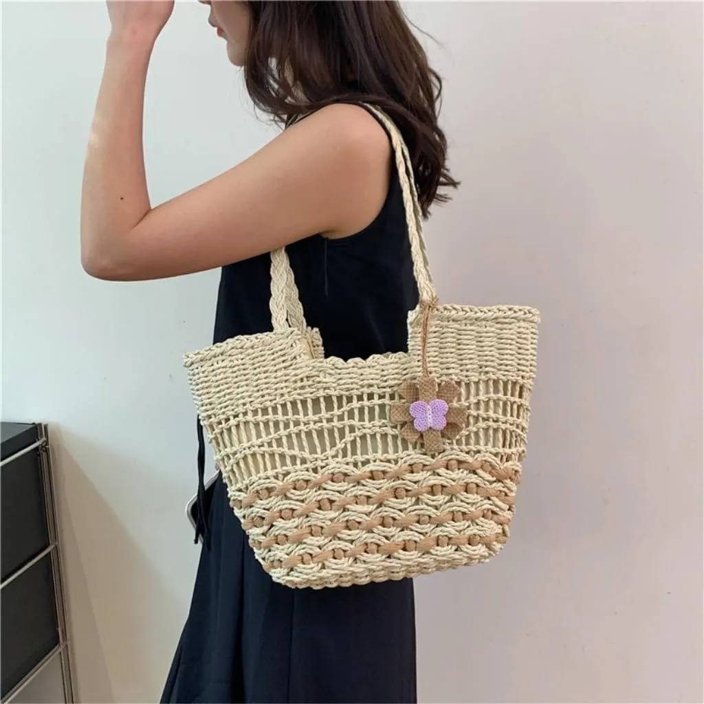 Large capacity Bag Sweet Flower - decorated Straw Handbag: Illuminate the Fashion Style of Outings Ladies shoulder Bag(Wit)