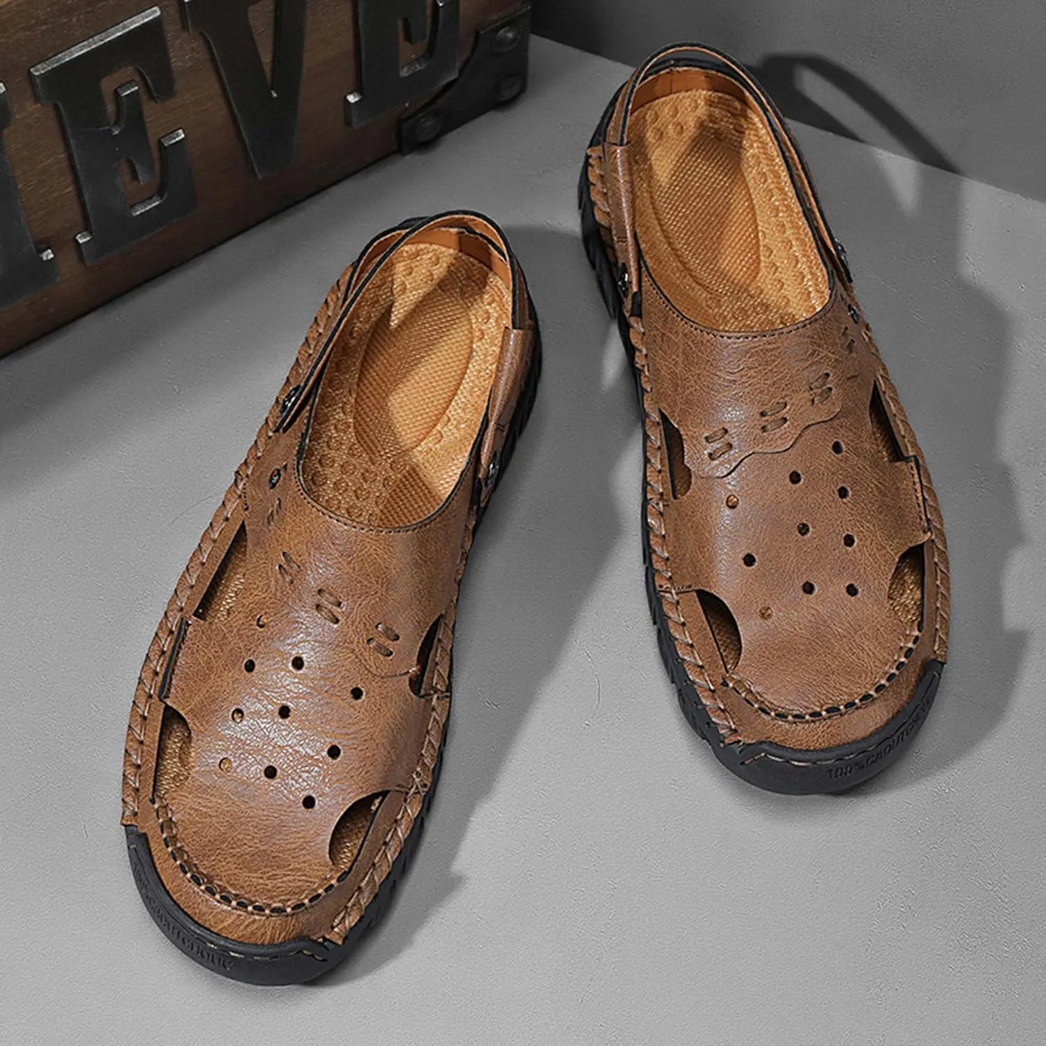 Men's Sport Sandals Adjustable Two Wear Clogs Slippers Breathable Quick Dry Swimming Pool Fisherman Beach Shoes Arch Support Garden Shoes