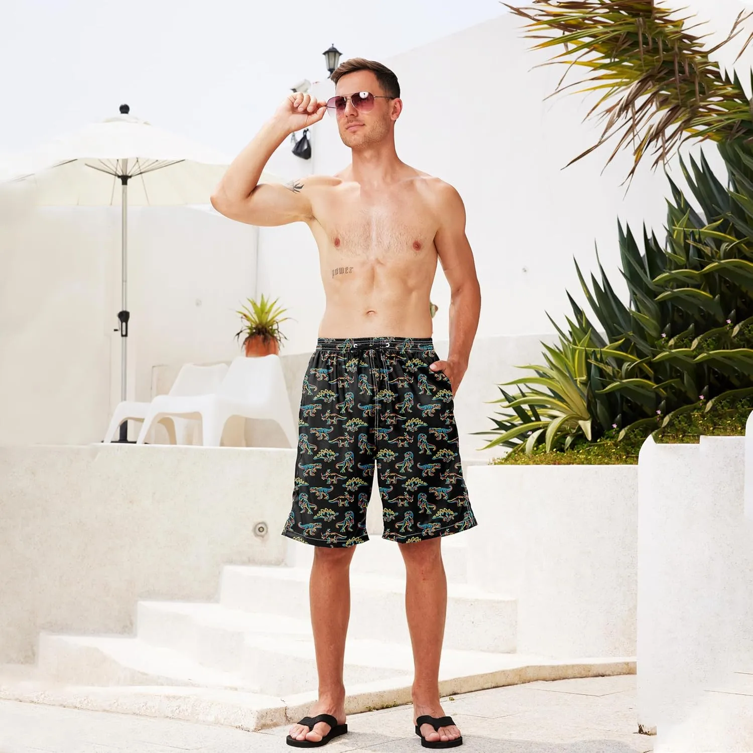 Mens Swim Trunks Quick Dry Board Shorts with Mesh Lining, Breathable Fit Hawaii Beach Shorts Swimwear Bathing Suits