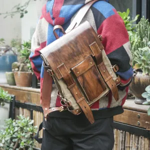Plant tanned cowhide handmade coloring oil wax canvas=Retro backpack