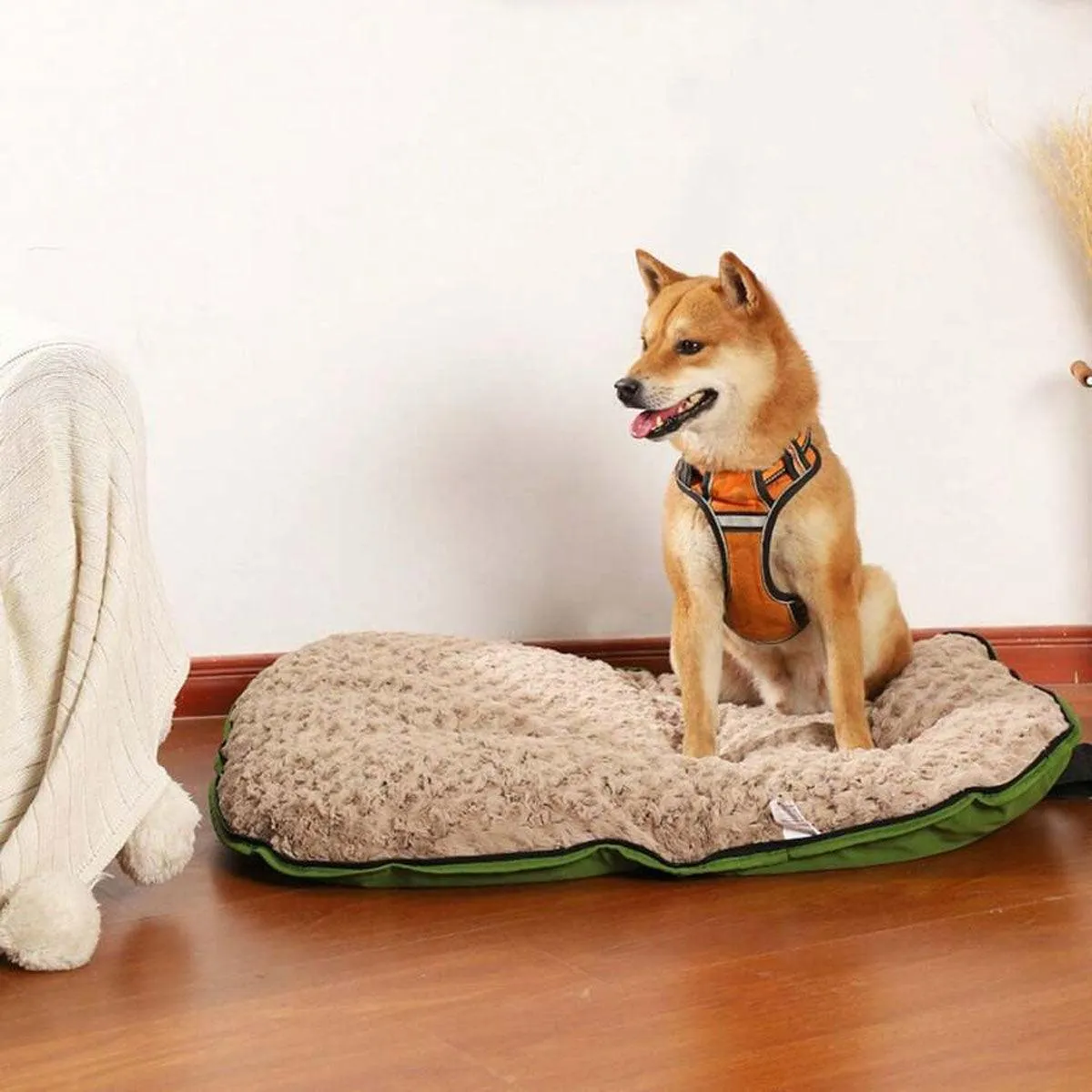 Portable Folding Pet Kennel Zippered Outdoor Dog Bed Travel Mat Waterproof