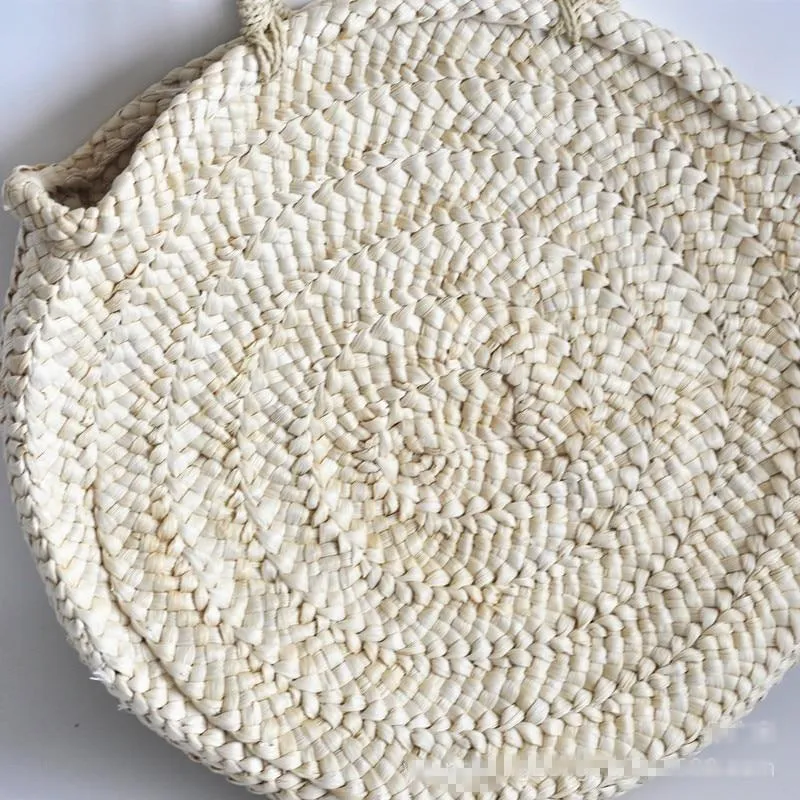 Scallop Woven Straw Tote Beach Bag