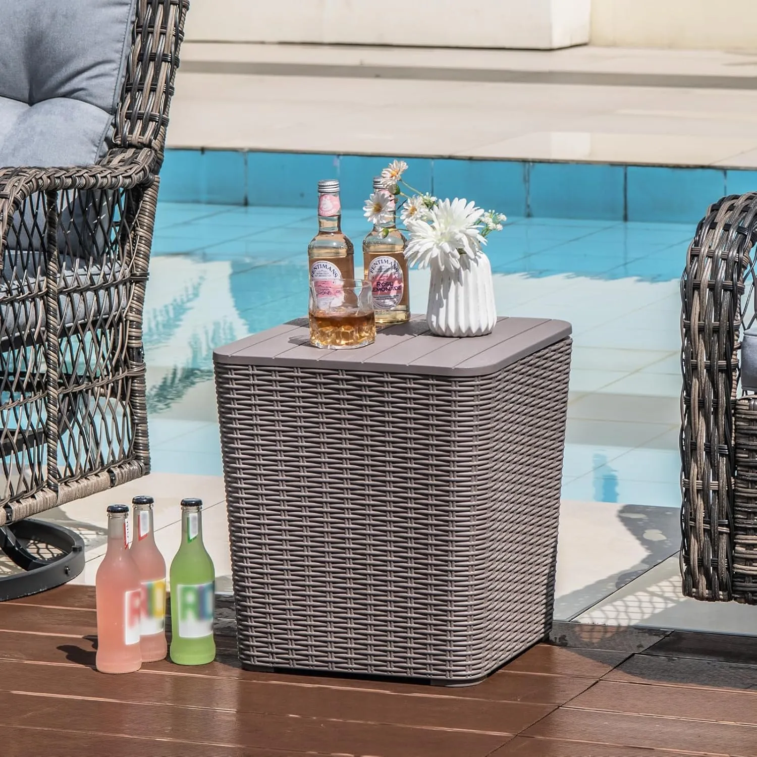 Tangkula 11.5 Gallon Water-proof Deck Box, Outdoor Patio Storage Box w/Removable Lid &, Faux Rattan Storage Container Side Table, All Weather Patio Furniture Extra Seat for Poolside (Brown)
