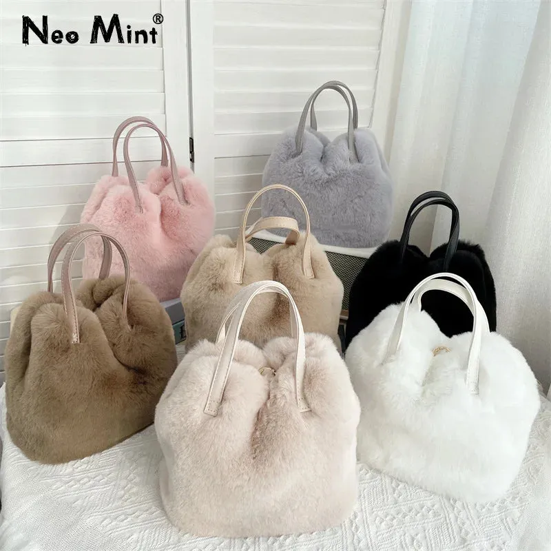 Totes Faux Worldwide shipping Plush Shoulder Fluffy Chic Women Local shipping Bag Party Winter Street Bucket Rabbit Soft Handbags Bag Fashion Stunning Girls Fur