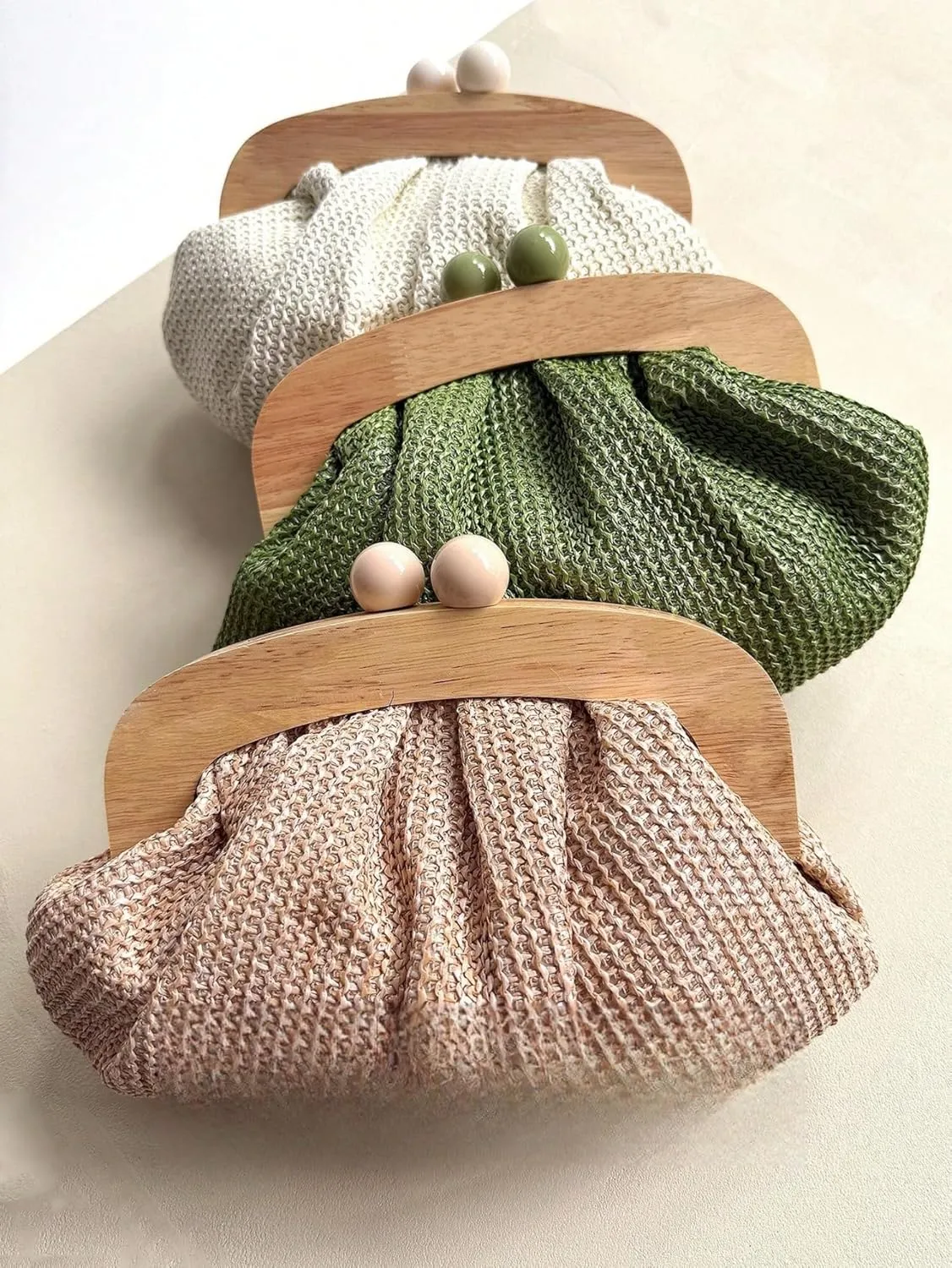 UMREN Straw Dumpling Clutch Purse for Women Woven Straw Clutch Evening Handbag Summer Vacation Beach Crossbody Bag