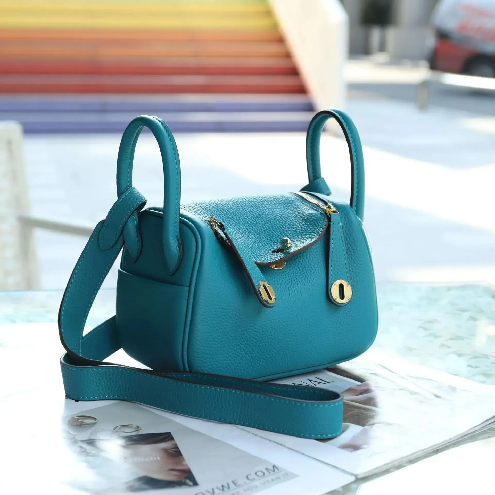 Women's Mini Lindi Crossbody Bag Doctor Style Handbag Soft Top Layer Cowhide Leather Fashionable Lady's Purse