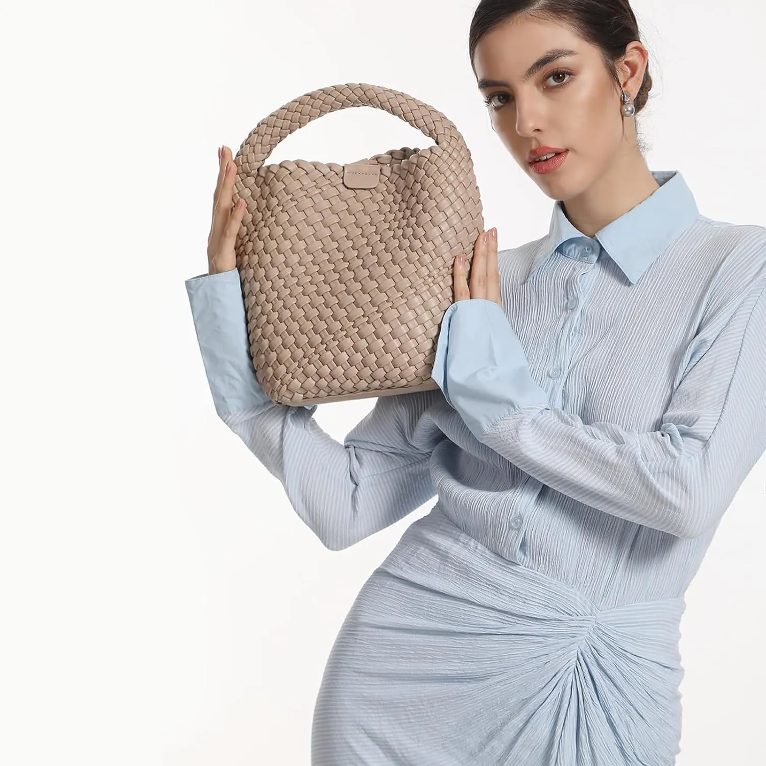 Woven Tote Bag for Women Vegan Leather Medium Size Summer Beach Travel Handbag and Purse Retro Handmade Shoulder Bag